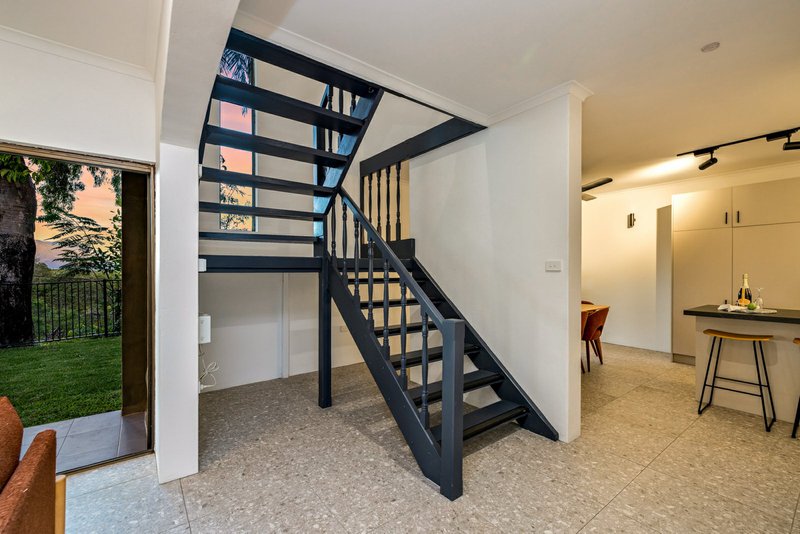 Photo - Unit 1/22-24 Collins Avenue, Edge Hill QLD 4870 - Image 8
