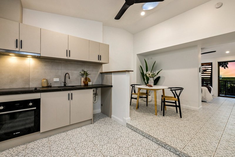Photo - Unit 1/22-24 Collins Avenue, Edge Hill QLD 4870 - Image 20