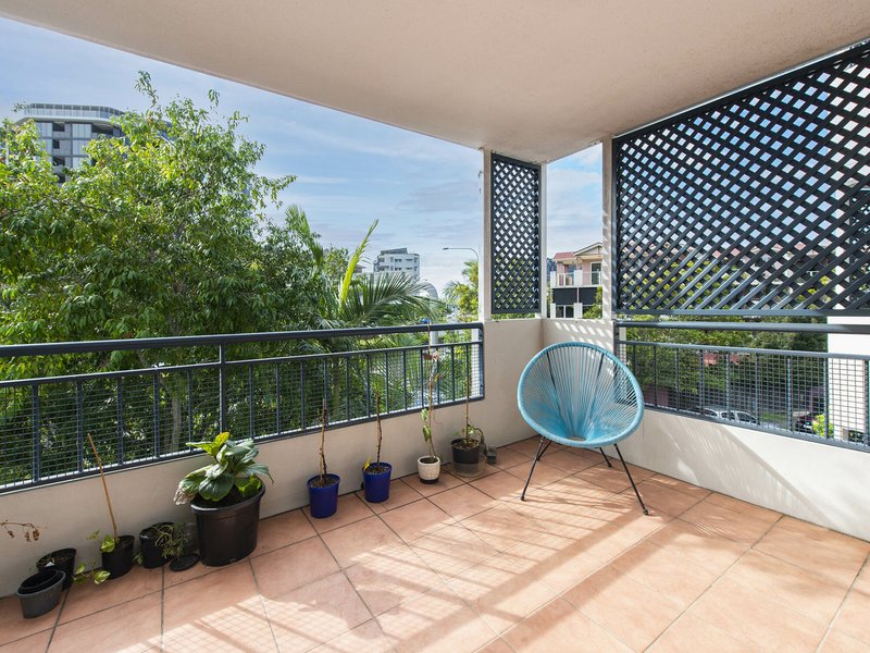 Photo - Unit 12/239 Shafston Ave , Kangaroo Point QLD 4169 - Image 7