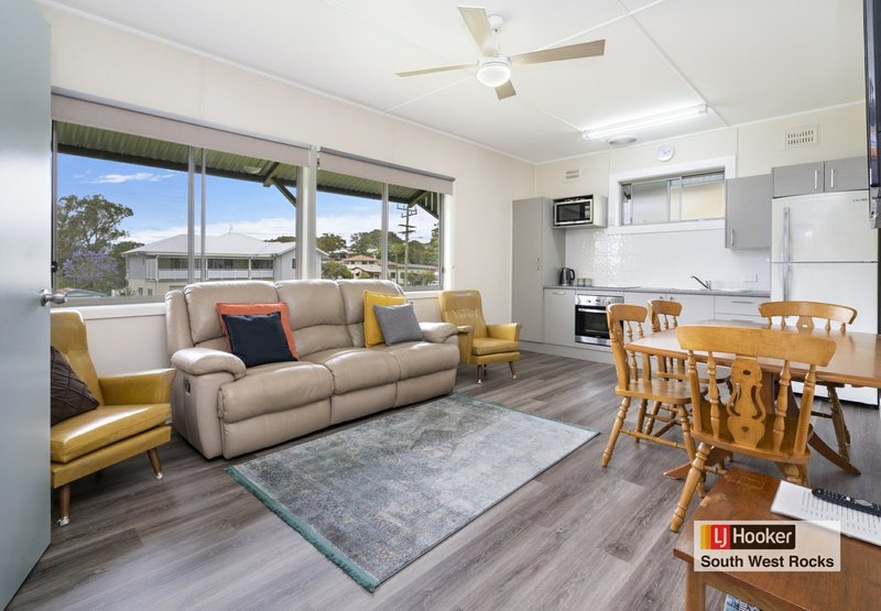 Photo - Unit 1,2,3 & 4/22-24 Mcintyre Street, South West Rocks NSW 2431 - Image 9