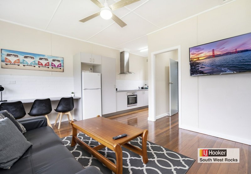 Photo - Unit 1,2,3 & 4/22-24 Mcintyre Street, South West Rocks NSW 2431 - Image 16