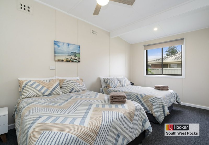 Photo - Unit 1,2,3 & 4/22-24 Mcintyre Street, South West Rocks NSW 2431 - Image 19