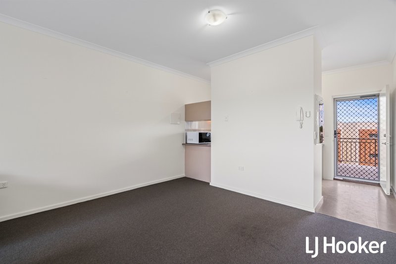 Photo - Unit 12/3 Forward Street, East Victoria Park WA 6101 - Image 5