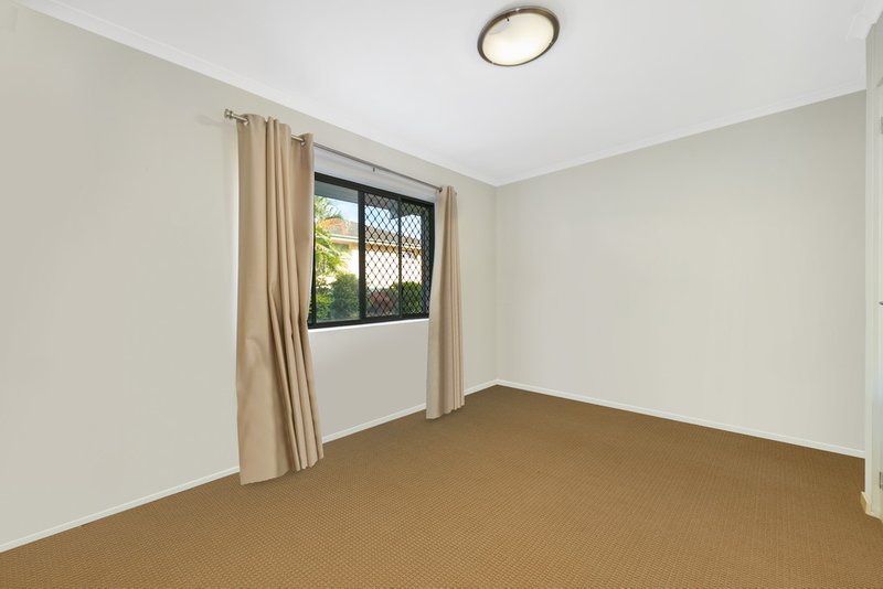 Photo - Unit 1,2,3/24 Young Street, Petrie QLD 4502 - Image 8