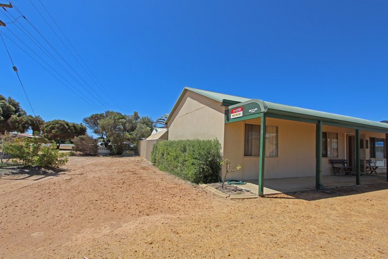 Unit 1/24 Green Head Road, Green Head WA 6514