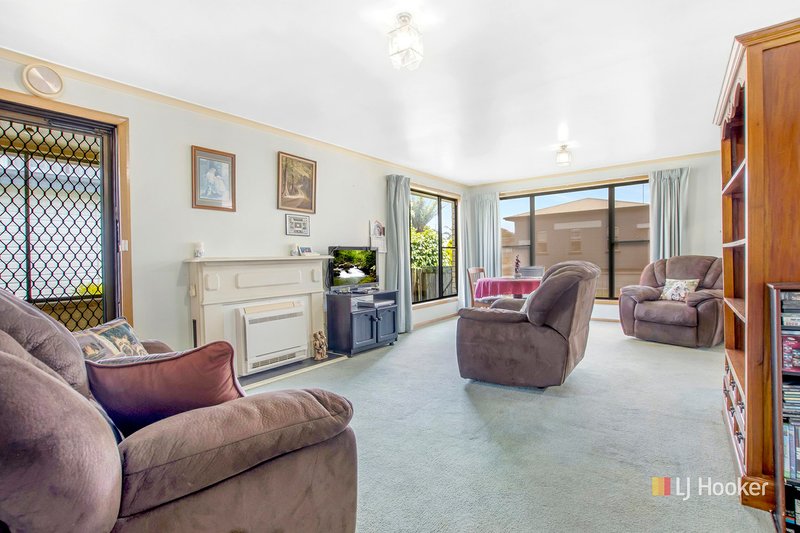 Photo - Unit 1/24 Park Street, Wynyard TAS 7325 - Image 2