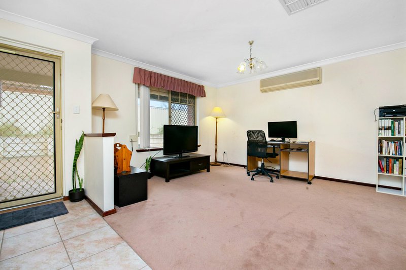 Photo - Unit 1/25 Mosaic Street East , Shelley WA 6148 - Image 5