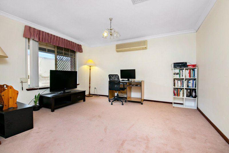 Photo - Unit 1/25 Mosaic Street East , Shelley WA 6148 - Image 6