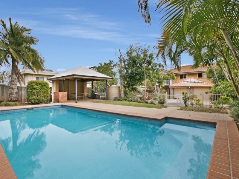 Photo - Unit 1/250 Manly Road, Manly West QLD 4179 - Image 3