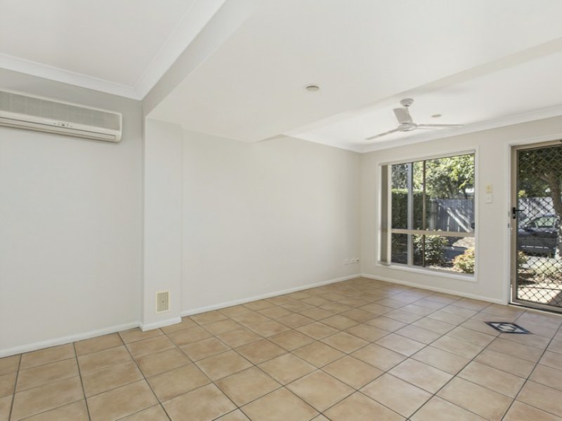 Photo - Unit 1/250 Manly Road, Manly West QLD 4179 - Image 5