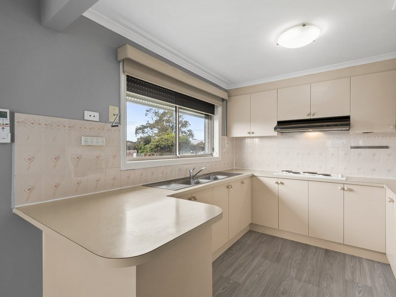 Photo - Unit 1/26 Dudley Parade, St Leonards VIC 3223 - Image 5