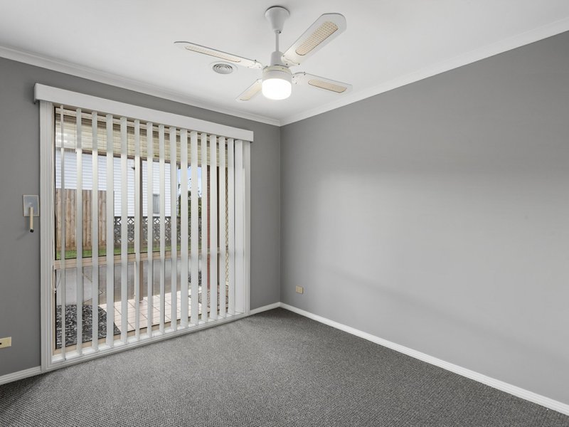 Photo - Unit 1/26 Dudley Parade, St Leonards VIC 3223 - Image 6