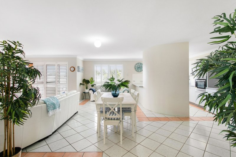 Photo - Unit 12/69-71 Toorbul St , Bongaree QLD 4507 - Image 3