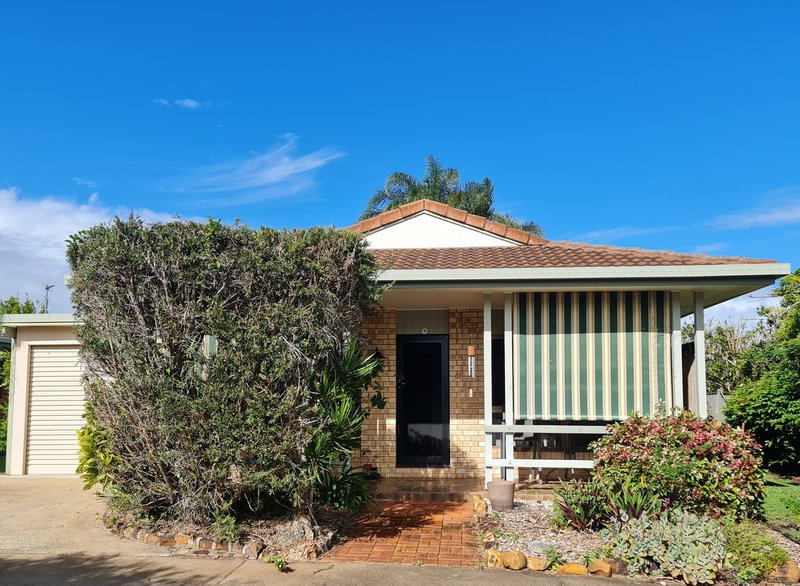 Photo - Unit 12/81-83 Miller Street, Urangan QLD 4655 - Image 7