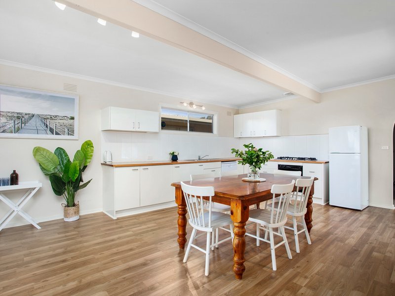 Unit 1/3 Edith Court, St Leonards VIC 3223