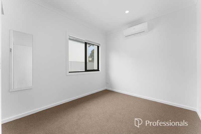Photo - Unit 1/30 Arthur Street, Ashwood VIC 3147 - Image 8