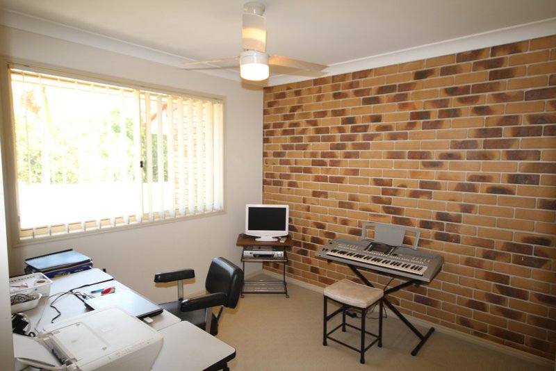 Photo - Unit 1/30 Turner Street, Beerwah QLD 4519 - Image 9