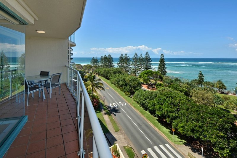 Photo - Unit 13/14 Bulcock Beach Esplanade, Caloundra QLD 4551 - Image 8