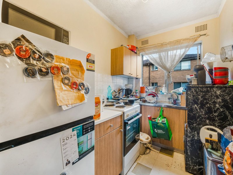 Photo - Unit 13/186-188 Sandal Crescent, Carramar NSW 2163 - Image 4