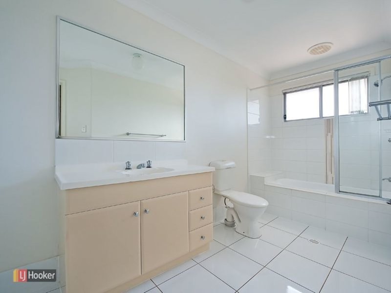 Photo - Unit 13/19 Magree Street, Kallangur QLD 4503 - Image 9