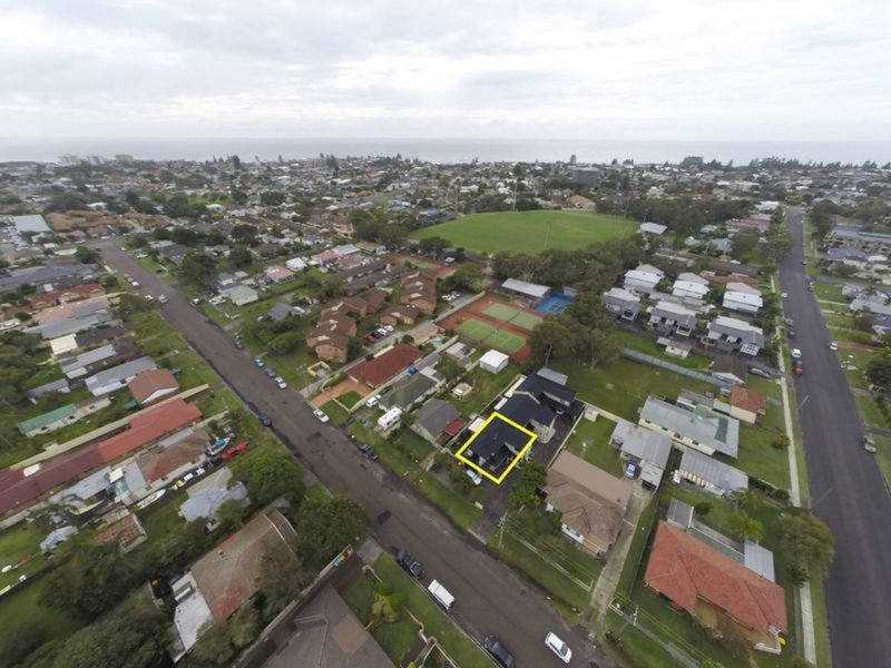 Photo - Unit 1/32 Fraser Road, Long Jetty NSW 2261 - Image 8