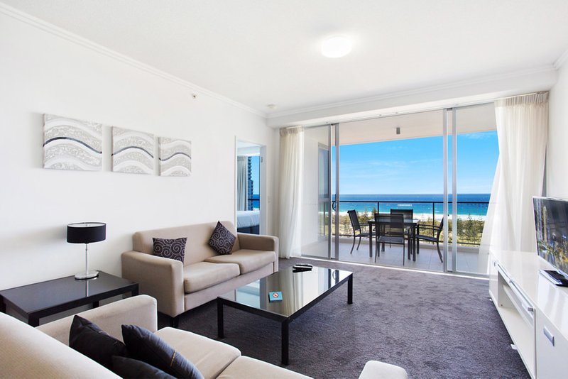 Unit 133 'Ocean Pacific' 25 Surf Parade, Broadbeach QLD 4218