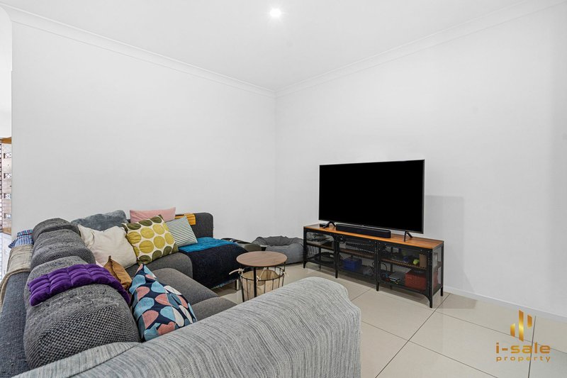 Photo - Unit 13/64 Ormskirk Street, Calamvale QLD 4116 - Image 3