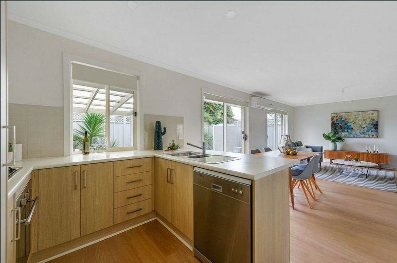 Photo - Unit 1/38 Murray Street, Albert Park SA 5014 - Image 4