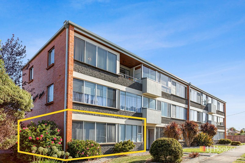 Unit 1/38 Victoria Parade, Devonport TAS 7310