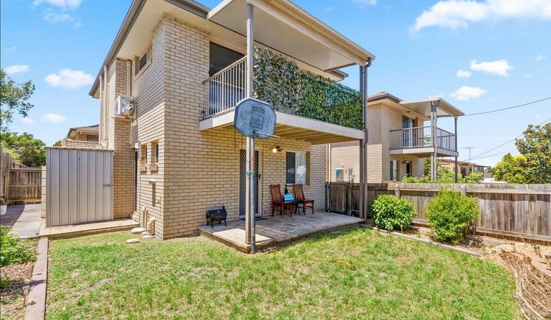 Photo - Unit 1/4 Fitzroy Street, Churchill QLD 4305 - Image 1