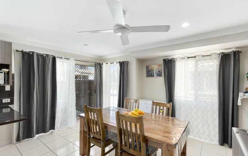 Photo - Unit 1/4 Fitzroy Street, Churchill QLD 4305 - Image 3