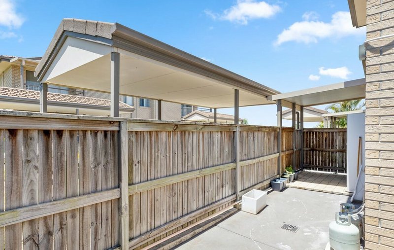 Photo - Unit 1/4 Fitzroy Street, Churchill QLD 4305 - Image 11