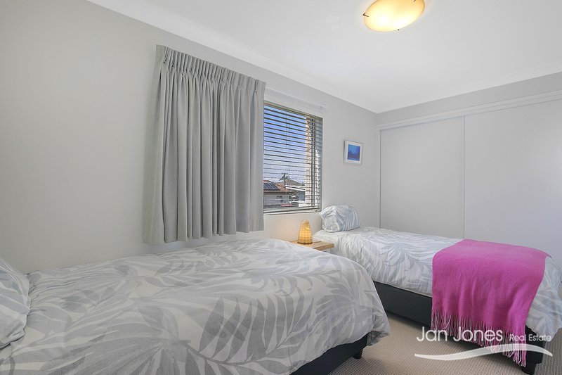 Photo - Unit 1/414 Oxley Ave , Redcliffe QLD 4020 - Image 7