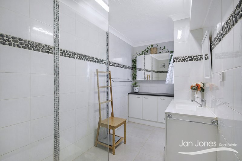 Photo - Unit 1/414 Oxley Ave , Redcliffe QLD 4020 - Image 8