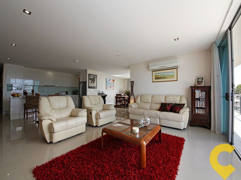 Photo - Unit 14/17 Marine Parade, Redcliffe QLD 4020 - Image 4