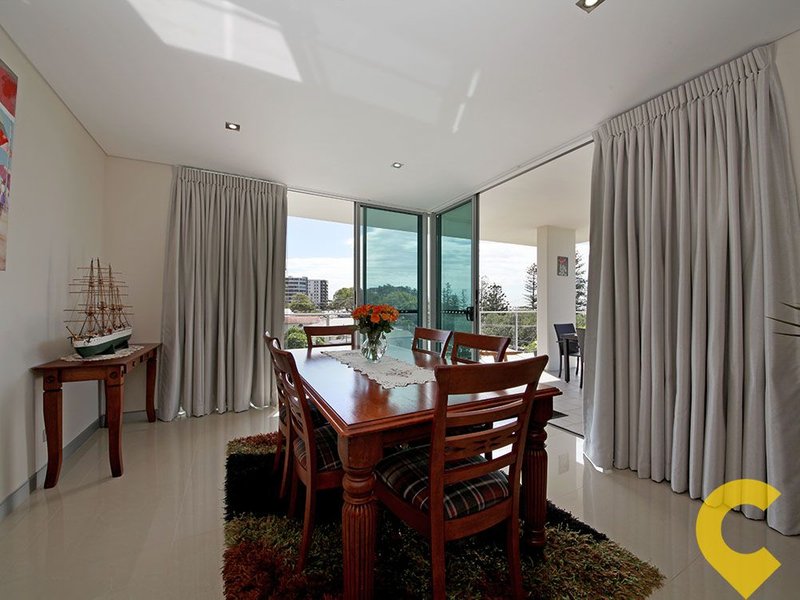 Photo - Unit 14/17 Marine Parade, Redcliffe QLD 4020 - Image 8