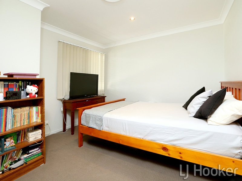 Photo - Unit 1/42 Moore Street, Morningside QLD 4170 - Image 11