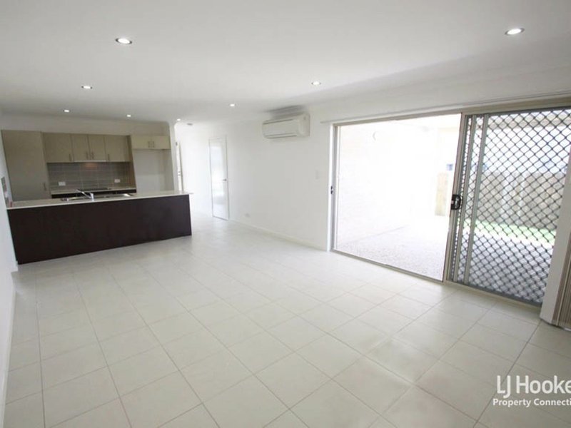 Photo - Unit 1/46 Braxlaw Court, Dakabin QLD 4503 - Image 4