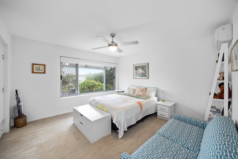 Photo - Unit 1/46 King Street, Kings Beach QLD 4551 - Image 4