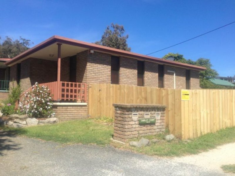 Photo - Unit 1/49 Burgess Street, Bicheno TAS 7215 - Image 2