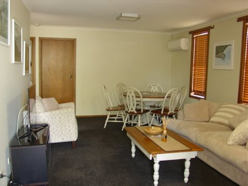 Photo - Unit 1/49 Burgess Street, Bicheno TAS 7215 - Image 23