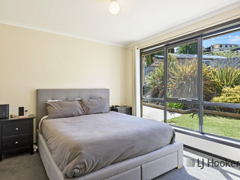 Photo - Unit 1/5 Lucinda Court, Latrobe TAS 7307 - Image 4