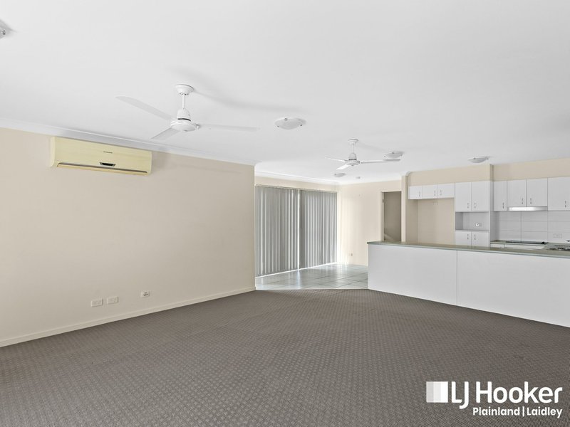 Photo - Unit 1/5 Sandpiper Drive, Lowood QLD 4311 - Image 3