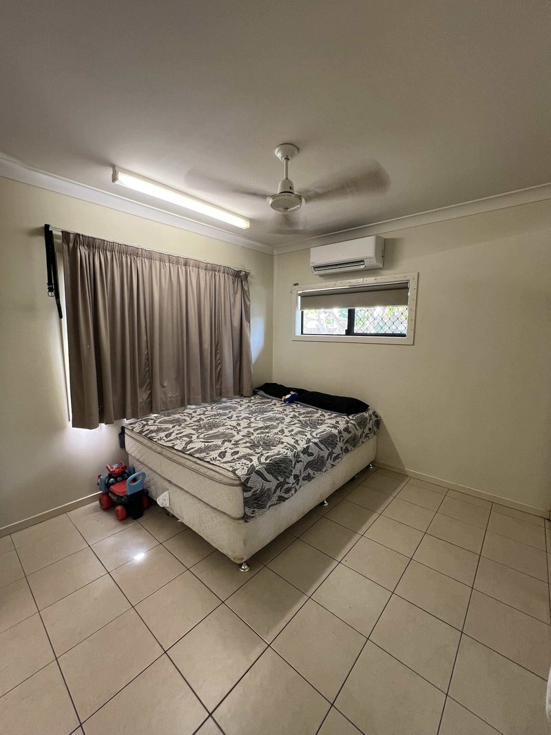 Photo - Unit 1/5 Transmission Street, Rocky Point QLD 4874 - Image 14