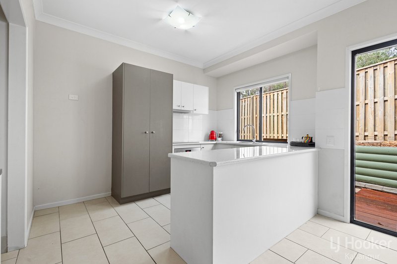 Photo - Unit 15/3 Swordgrass Court, Kallangur QLD 4503 - Image 2