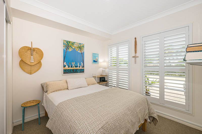 Photo - Unit 1/55 Marina Bvd , Banksia Beach QLD 4507 - Image 10