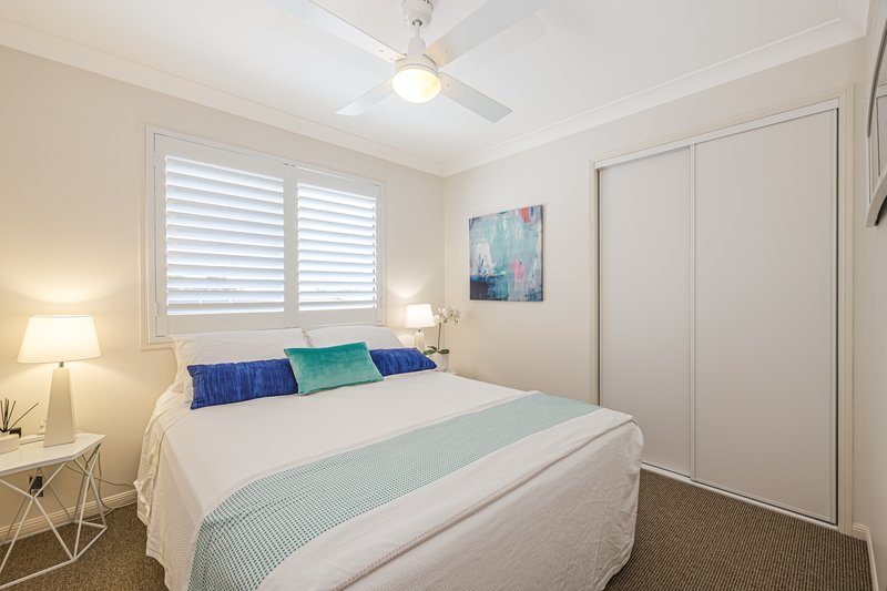 Photo - Unit 1/55 Marina Bvd , Banksia Beach QLD 4507 - Image 12