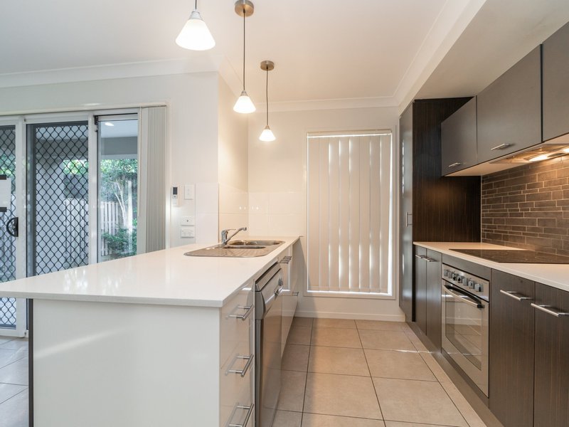 Photo - Unit 15/6-8 Macquarie Way, Browns Plains QLD 4118 - Image 4