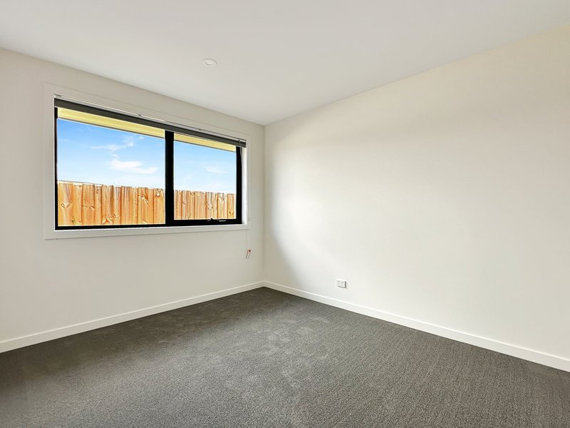 Photo - Unit 1/6 Mill Court, St Helens TAS 7216 - Image 10