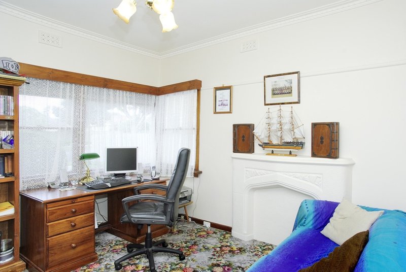 Photo - Unit 1/6 Torquay Road, Belmont VIC 3216 - Image 4